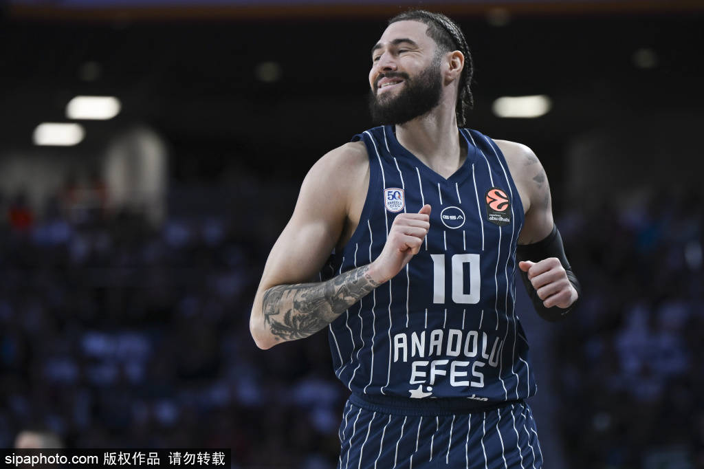 卡马文加赛季末状态低迷，连失三场成皇马折戟关键